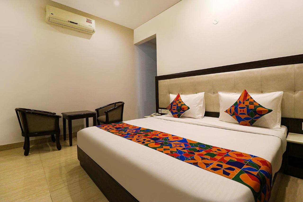 Fabhotel Oyster Villa Γκουργκάον Εξωτερικό φωτογραφία
