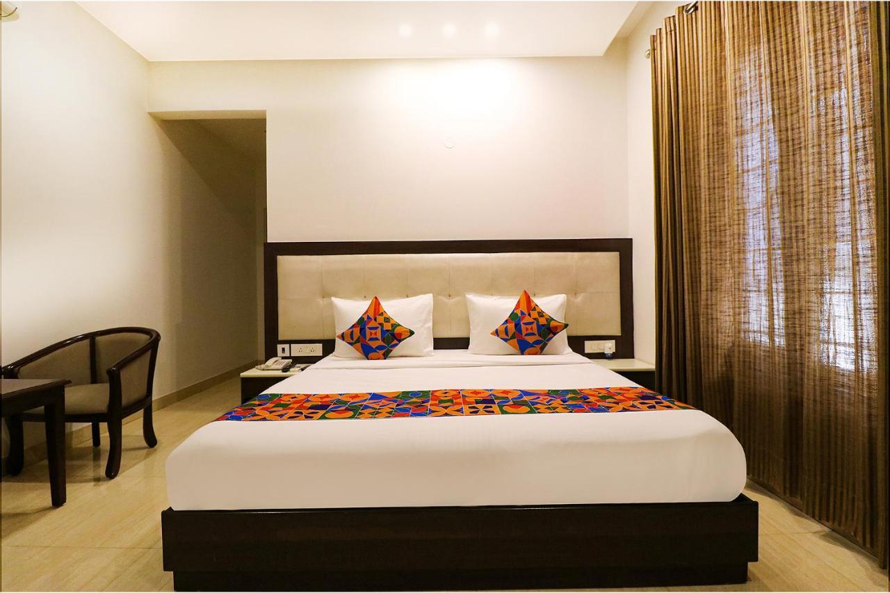 Fabhotel Oyster Villa Γκουργκάον Εξωτερικό φωτογραφία