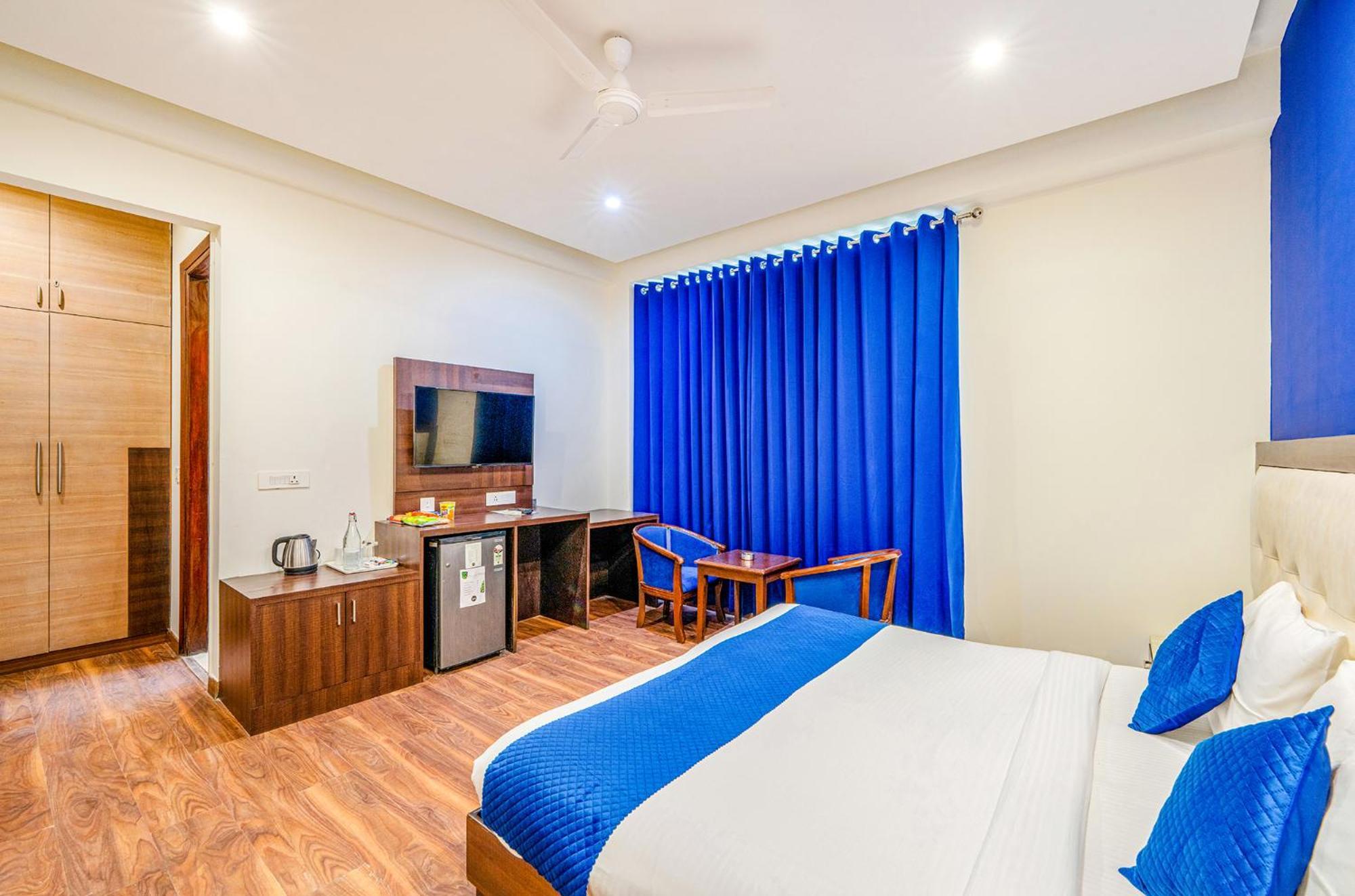 Fabhotel Oyster Villa Γκουργκάον Εξωτερικό φωτογραφία